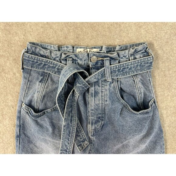 Free People We The Free Sz 25 East of Eden Belted Denim Frayed Mini Skirt - Picture 3 of 13